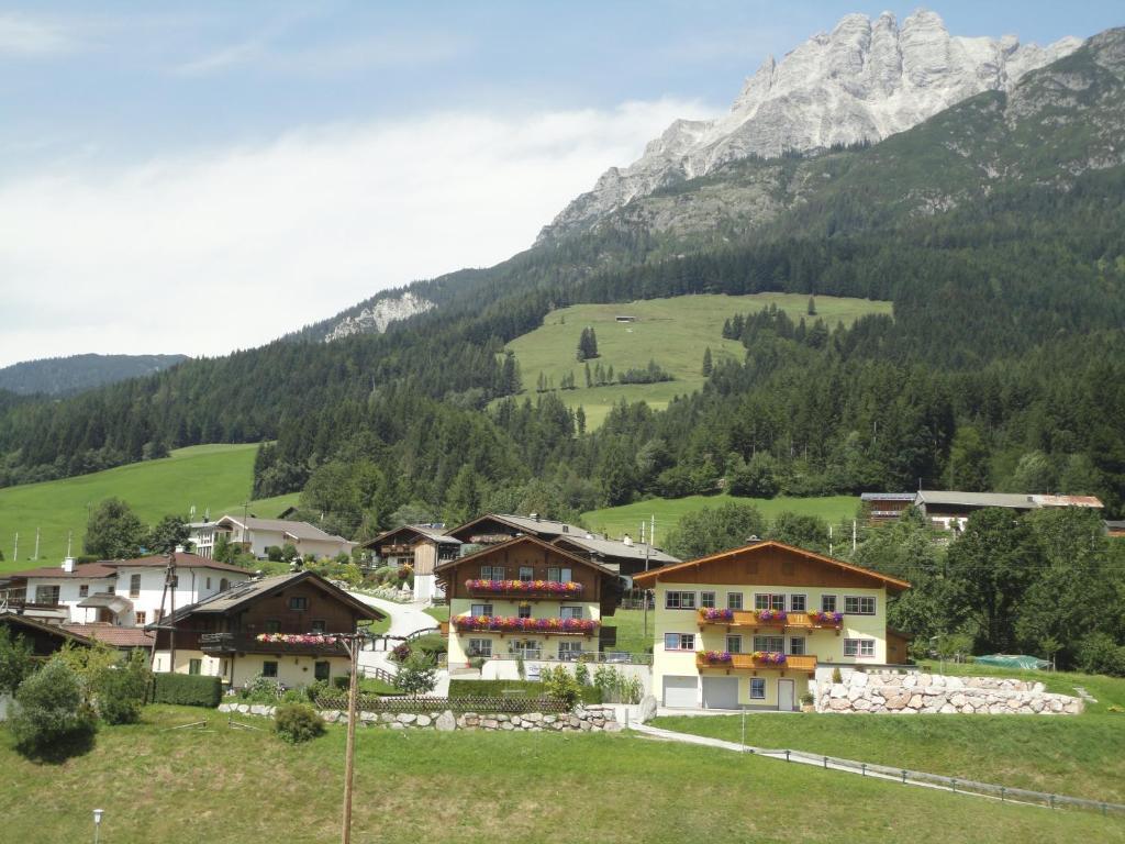 Гостевой дом Gasthof Brentwirt Леоганг Экстерьер фото